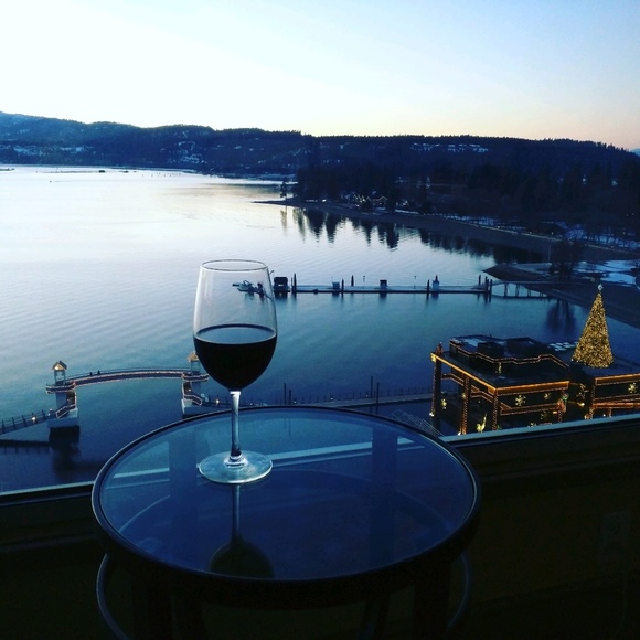 Meet your Posher, Jeanine - Picture 1 of 1